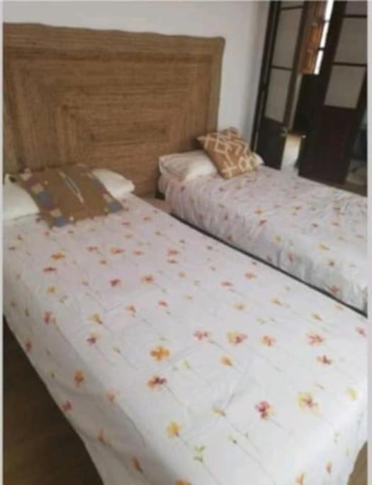 ArboleyaLa Casina Roja - Santolaya De Cabranes别墅 外观 照片
