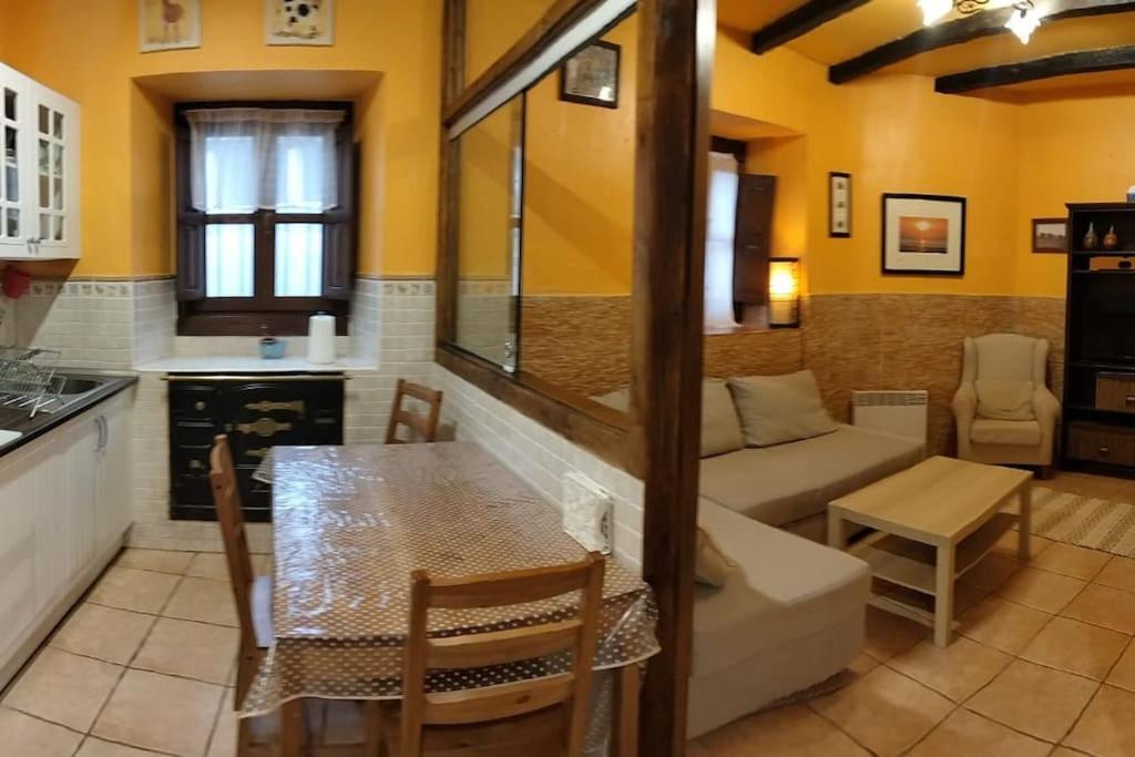 ArboleyaLa Casina Roja - Santolaya De Cabranes别墅 外观 照片